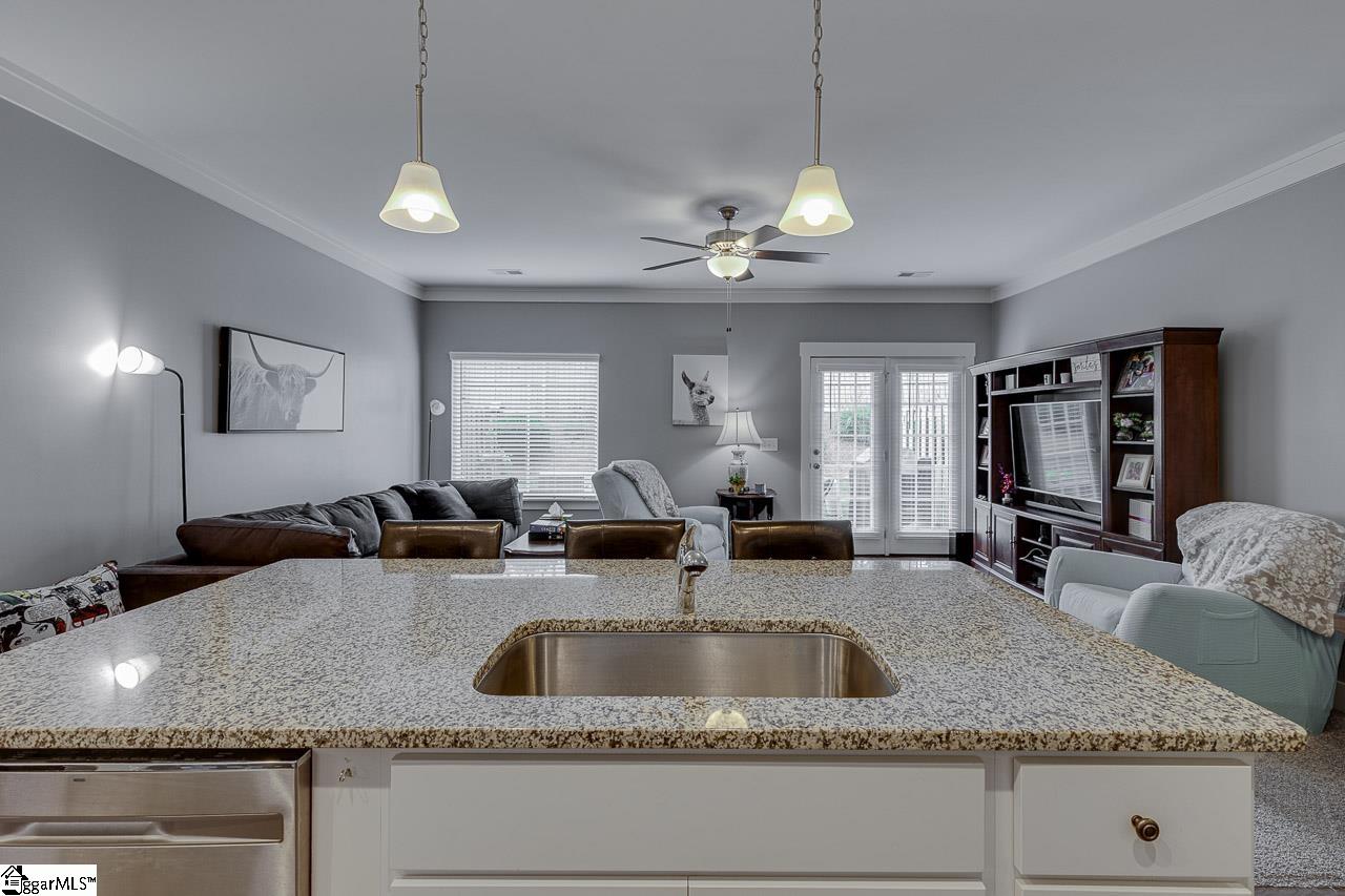 216 Button Willow Street Taylors, SC 29687 - Photo 12 of 35