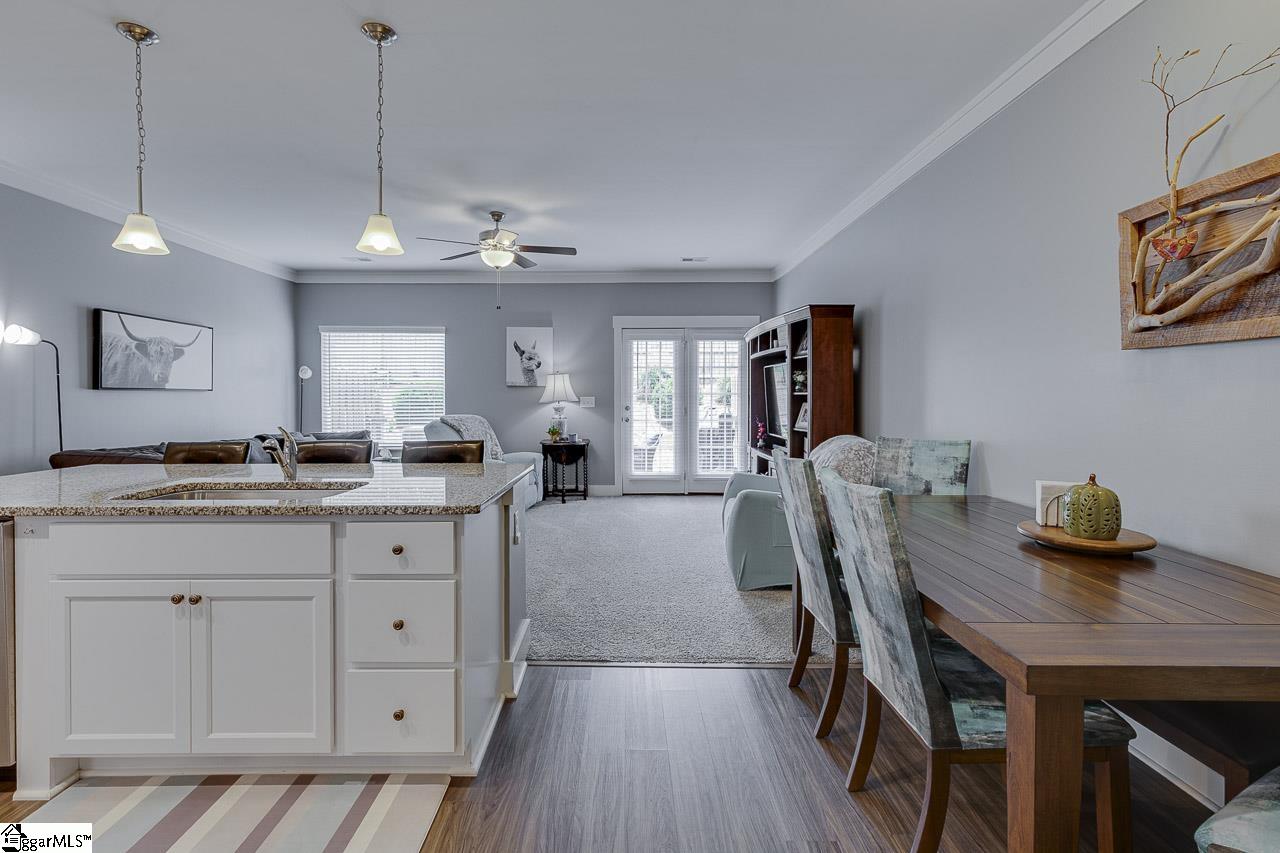 216 Button Willow Street Taylors, SC 29687 - Photo 6 of 35