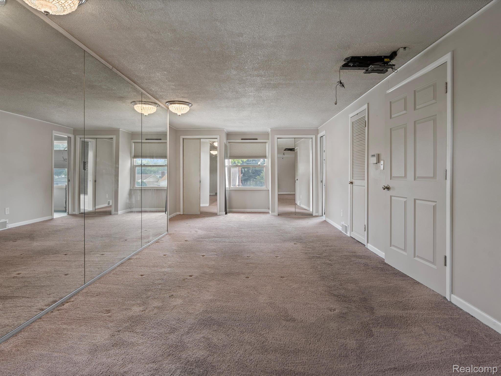 21070 Harvard Road Southfield, MI 48076 - Photo 15 of 30