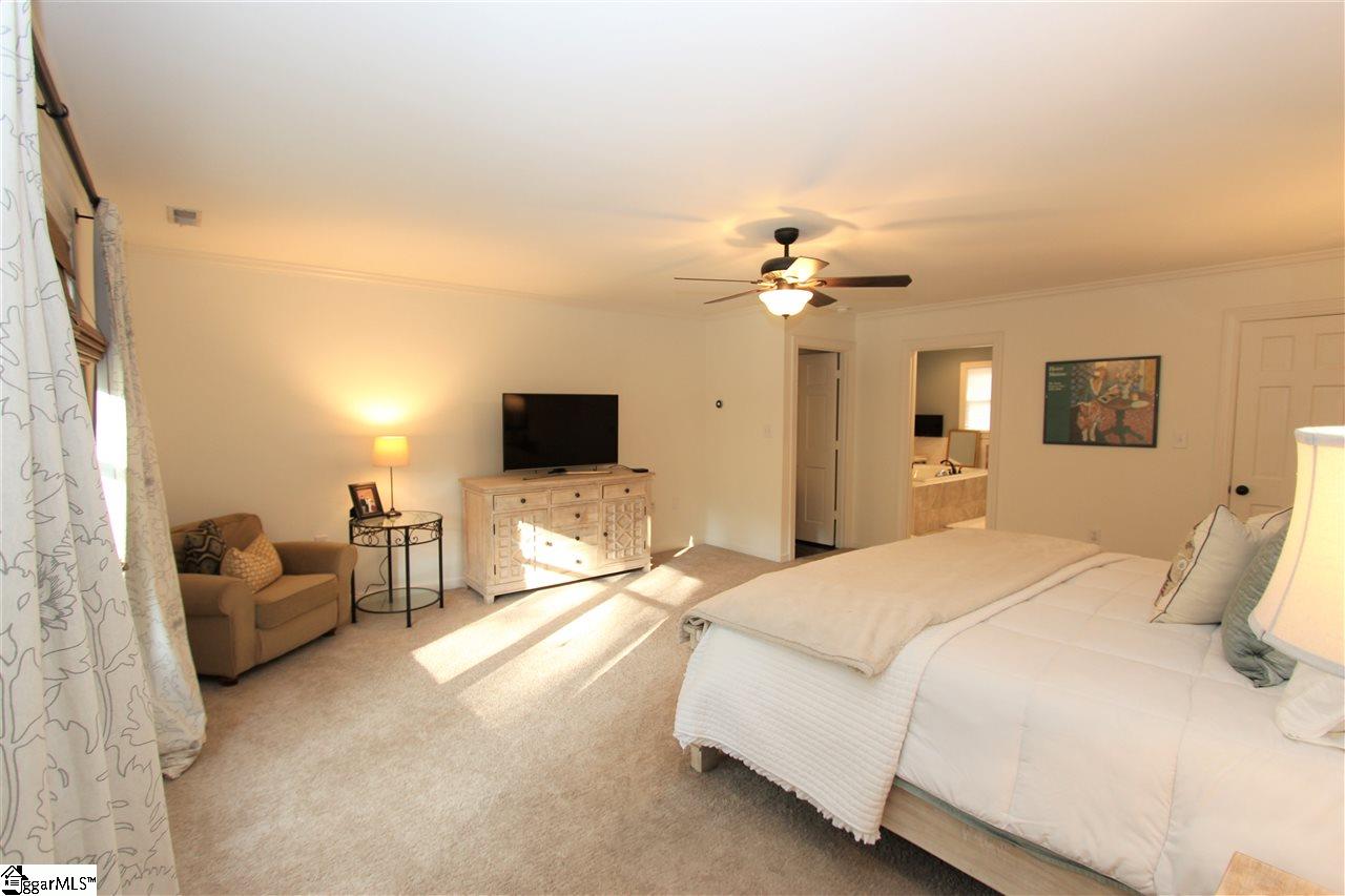 202 Ricelan Drive Simpsonville, SC 29681 - Photo 17 of 36 Gallery Image 17