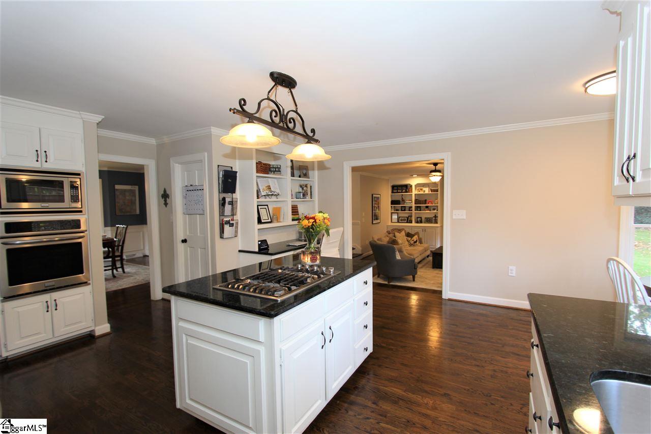 202 Ricelan Drive Simpsonville, SC 29681 - Photo 7 of 36 Gallery Image 7