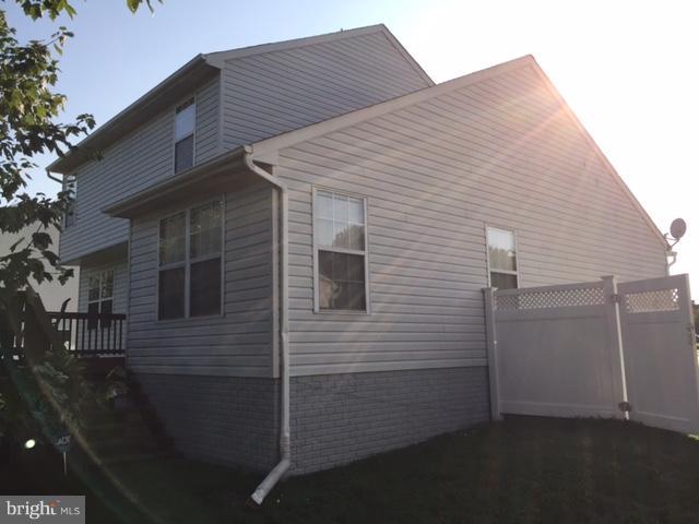 7309 Friendship Road Clinton, MD 20735 - Photo 13 of 17 Exterior (Rear).