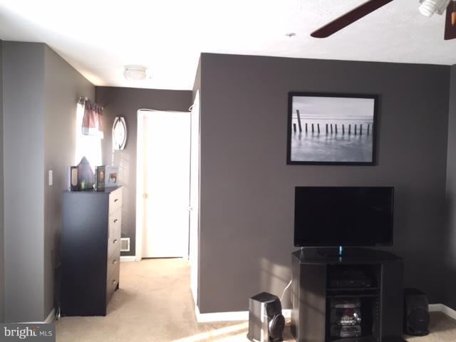 7309 Friendship Road Clinton, MD 20735 - Photo 10 of 17 Bedroom (Master)