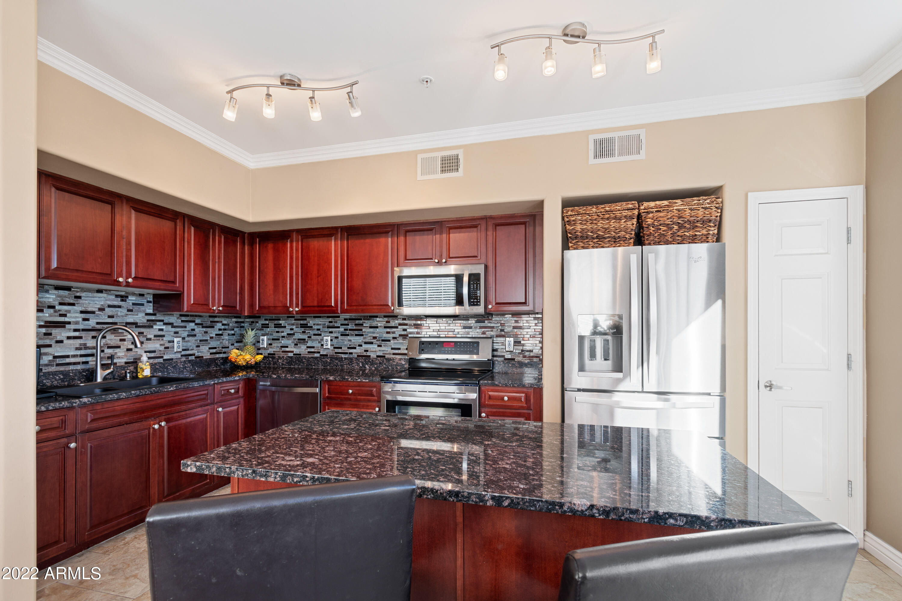 1920 East Bell Road, Unit 1132 Phoenix, AZ 85022 - Photo 5 of 18 DSC_8242