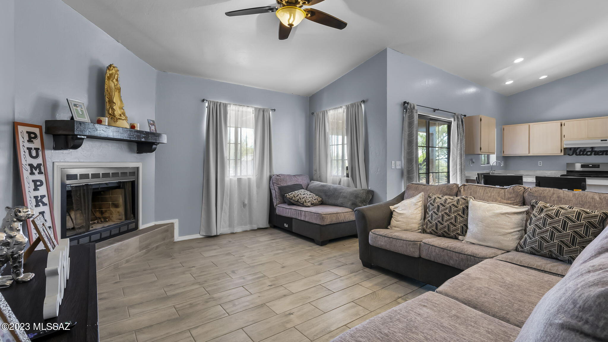 143 Calle Tiburon Rio Rico, AZ 85648 - Photo 7 of 25