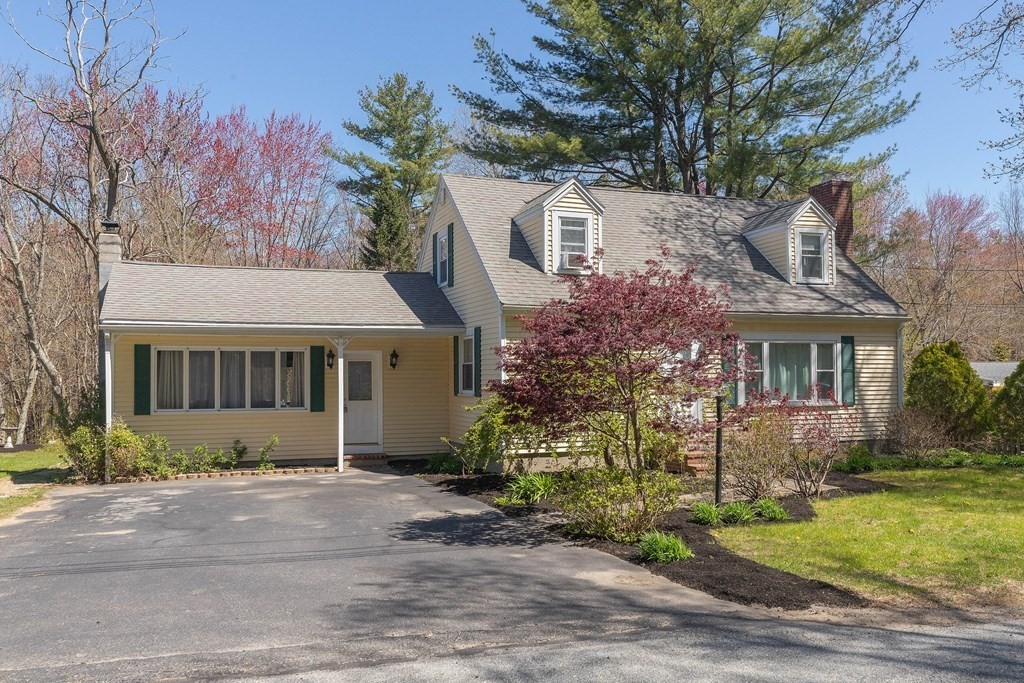 89 Folly Mill Road Salisbury, MA 01952 - Photo 2 of 42 Gallery Image 2