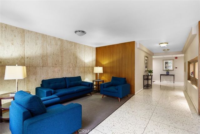 $3,875 | 395 South Oakland Avenue, Unit 101, Pasadena, CA 91101