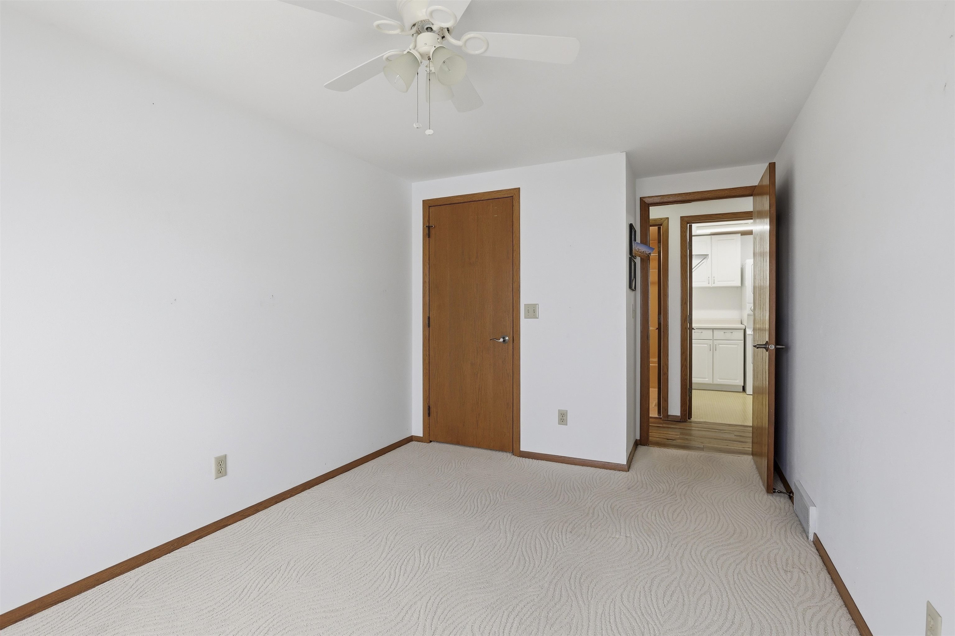 195 Captains Court Winneconne, WI 54986 - Photo 19 of 31