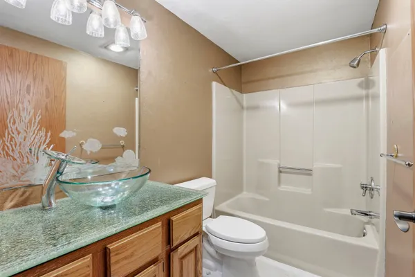 $399,000 | 195 Captains Court, Winneconne, WI 54986