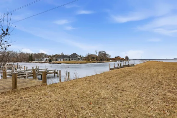 $399,000 | 195 Captains Court, Winneconne, WI 54986