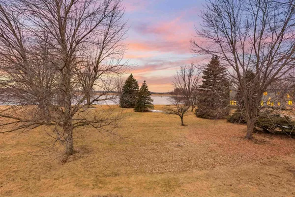 $399,000 | 195 Captains Court, Winneconne, WI 54986