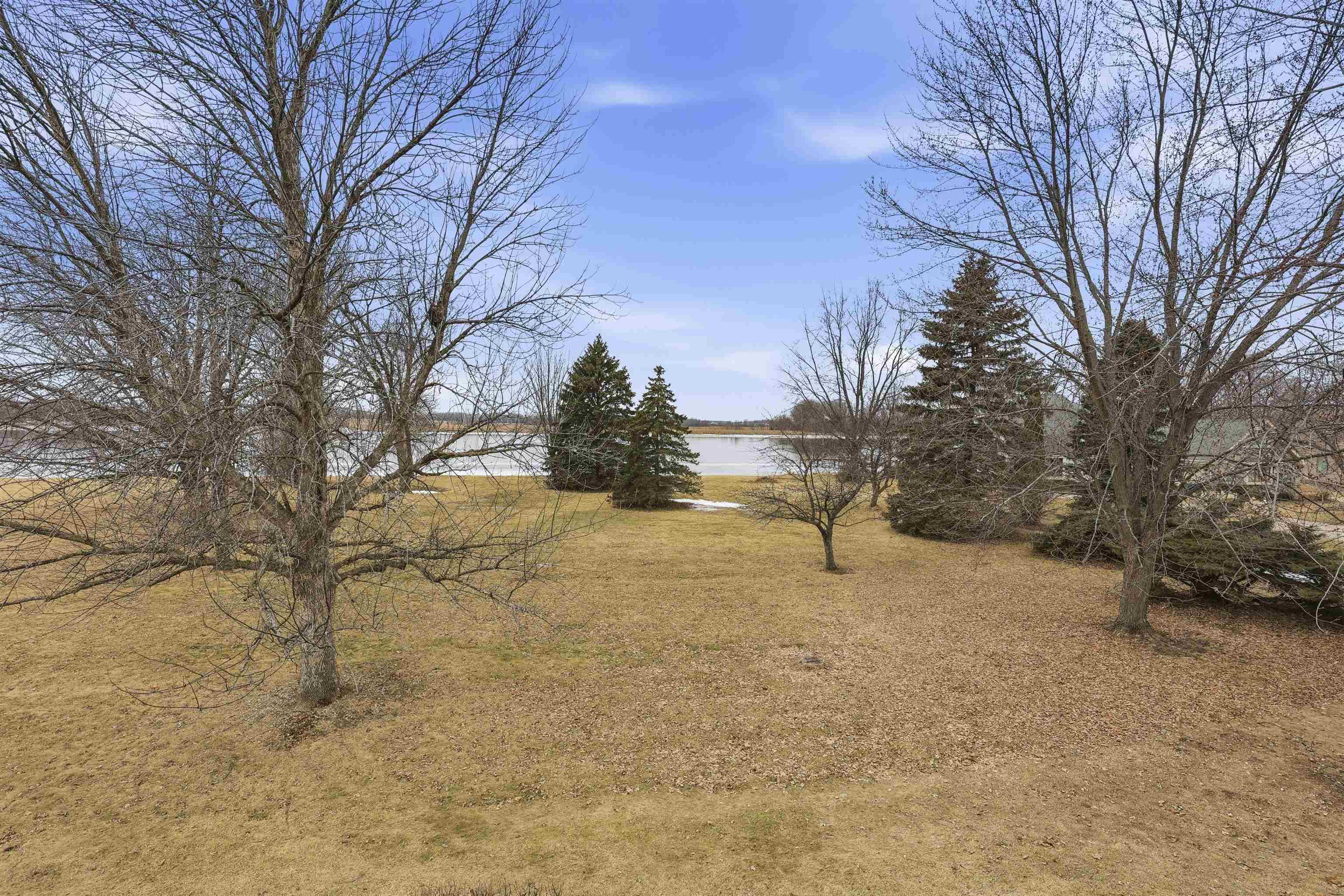 195 Captains Court Winneconne, WI 54986 - Photo 27 of 31