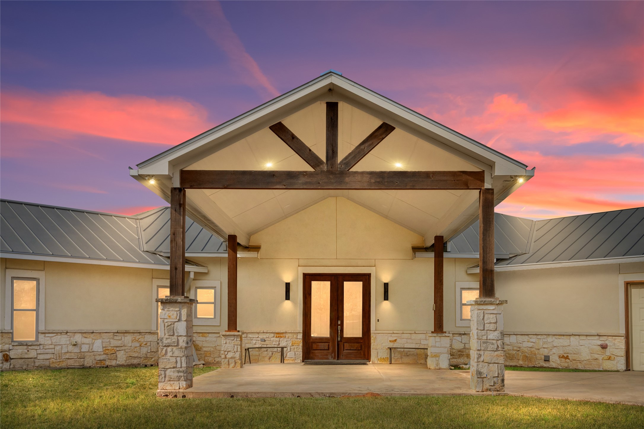 120 State Loop 92 La Grange, TX 78945 - Photo 3 of 50