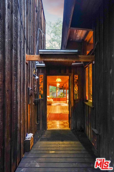20881 Waveview Drive Topanga, CA 90290 - Photo 46 of 54 a view of room with window