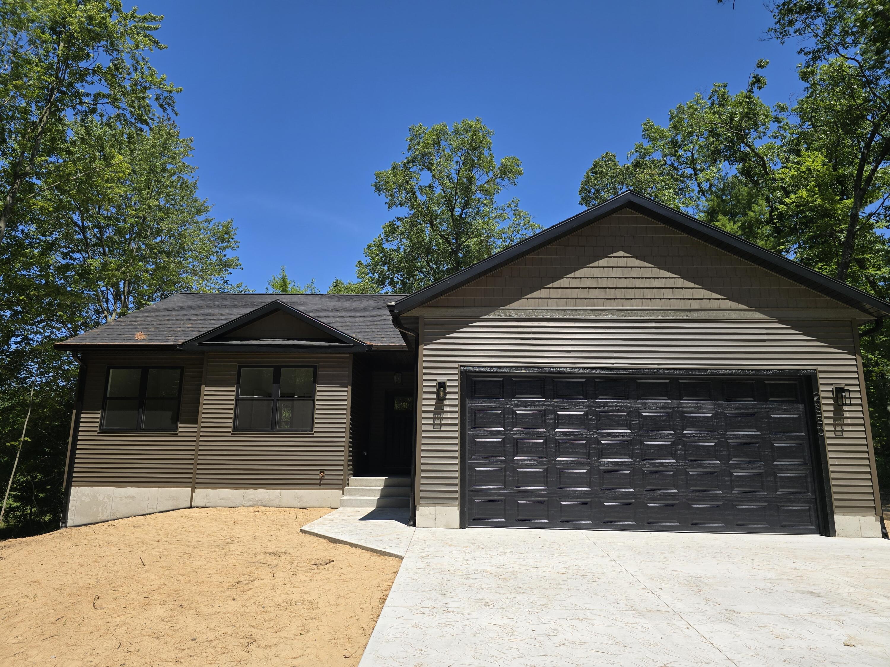 2850 Fenner Road Muskegon, MI 49445 - Photo 1 of 44 1000042800