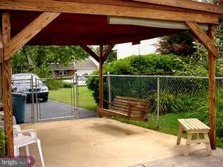 17 Weathervane Road Aston, PA 19014 - Photo 3 of 6 Gallery Image 3