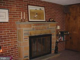 17 Weathervane Road Aston, PA 19014 - Photo 4 of 6 Gallery Image 4