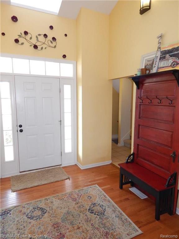 225 Brookside Drive Flushing, MI 48433 - Photo 5 of 60