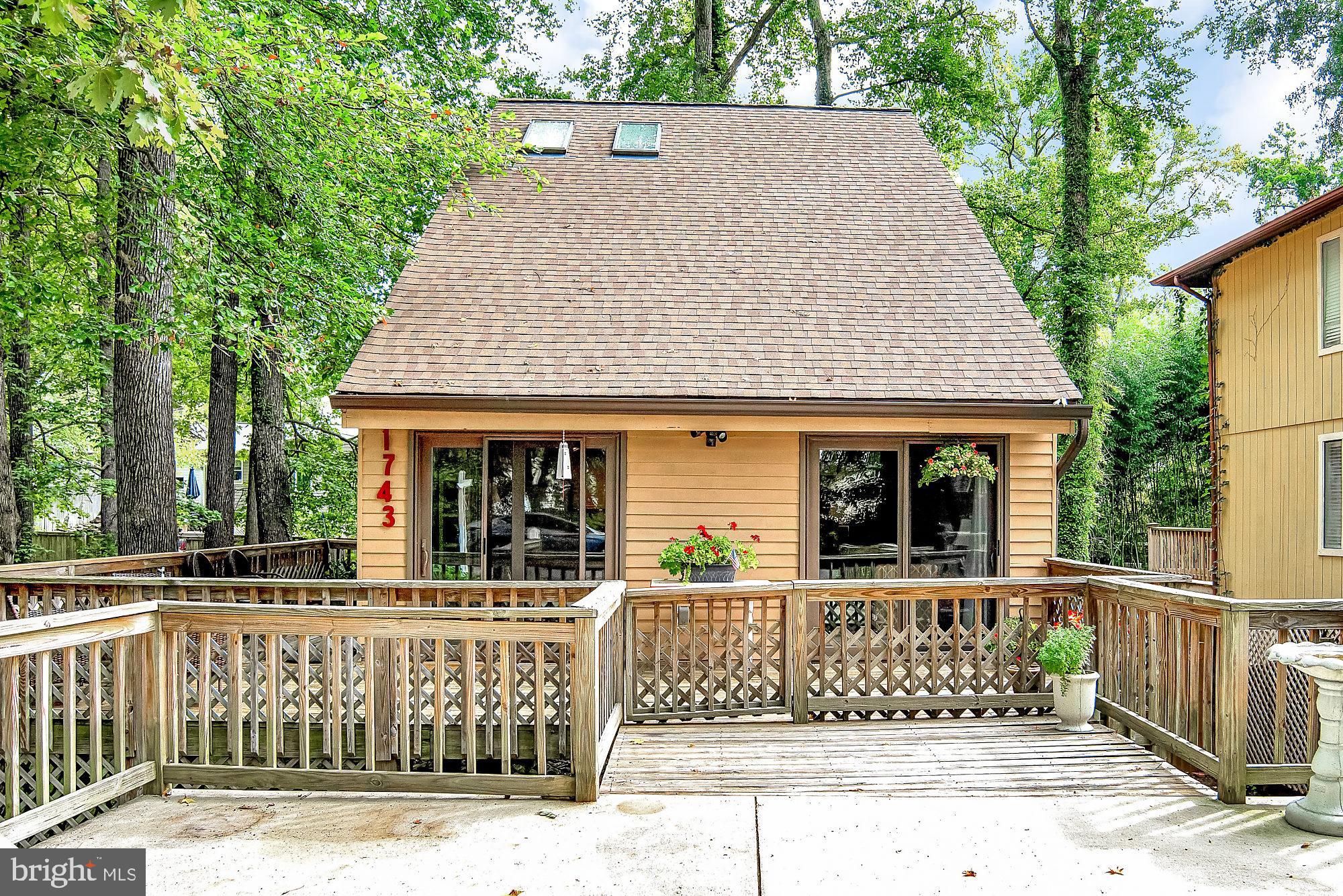 1743 Ridgely Road Edgewater, MD 21037 - Photo 1 of 25