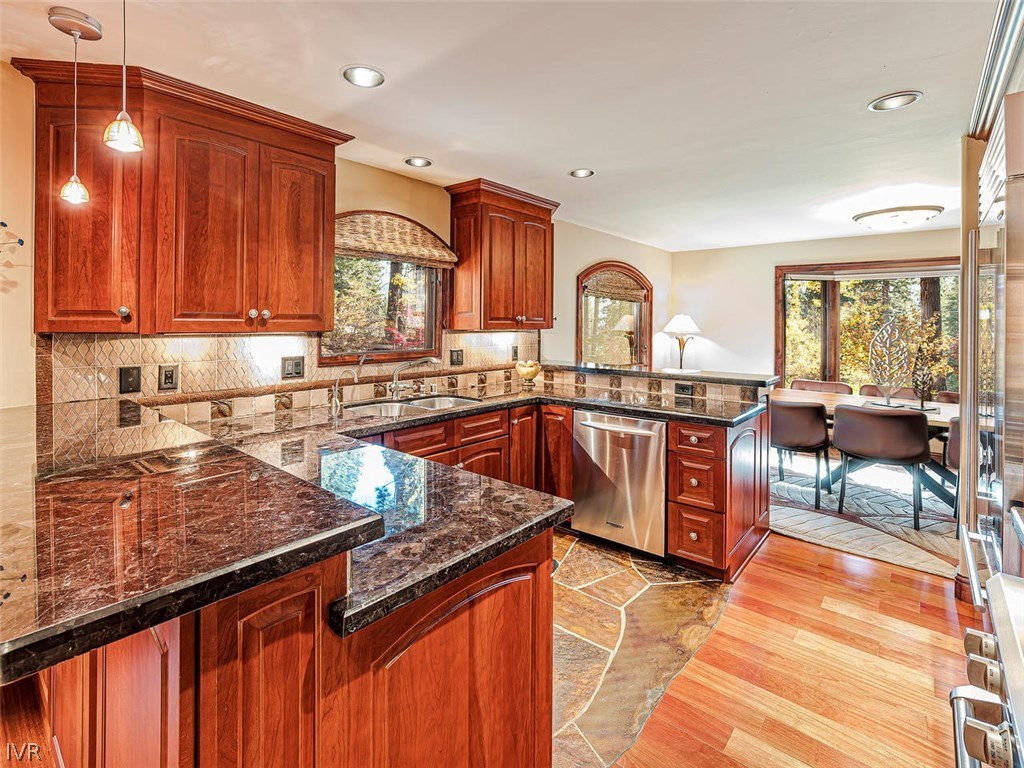 348 Winding Way Incline Village, NV 89451 - Photo 7 of 29 Gallery Image 7