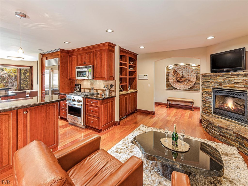 348 Winding Way Incline Village, NV 89451 - Photo 9 of 29 Gallery Image 9