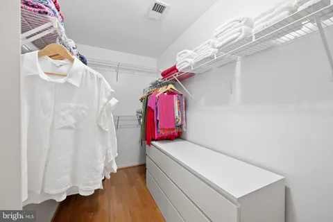 $1,295,000 | 308 Barnside Place, Rockville, MD 20850