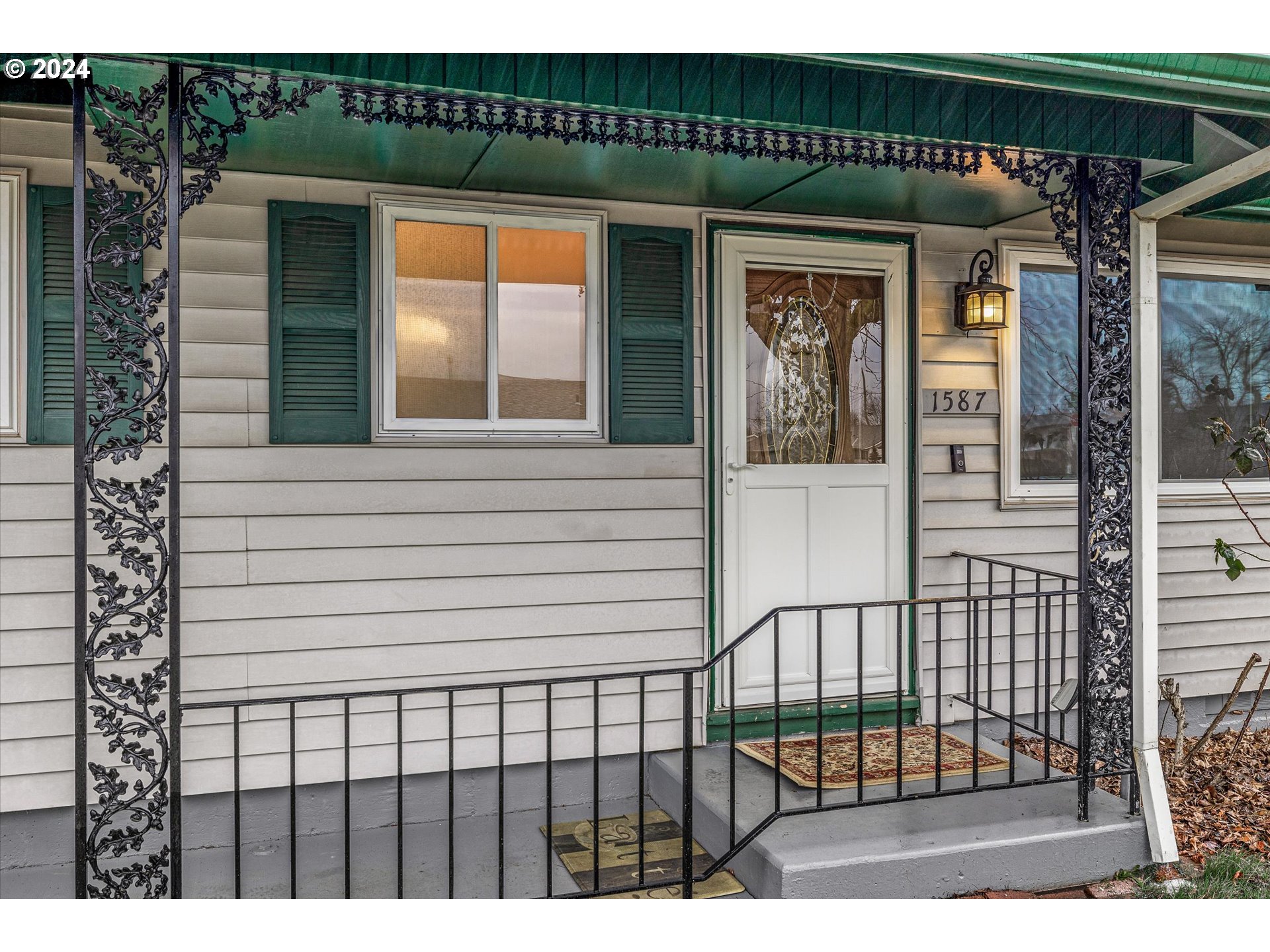 1587 Rainier Road Woodburn, OR 97071 - Photo 4 of 27 Gallery Image 4