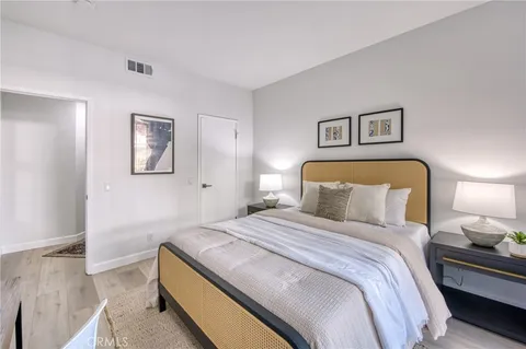 $798,000 | 245 South Holliston Avenue, Unit 109, Pasadena, CA 91106