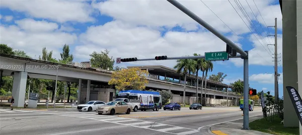 $2,095 | 50 East 21st Street, Unit 202, Hialeah, FL 33010