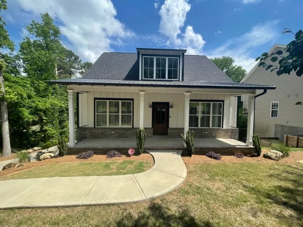 $2,400 | 3947 High Chaparral Drive, Martinez, GA 30907