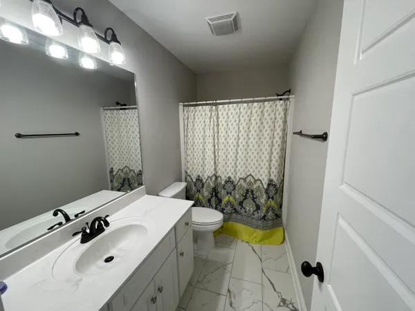 $2,400 | 3947 High Chaparral Drive, Martinez, GA 30907