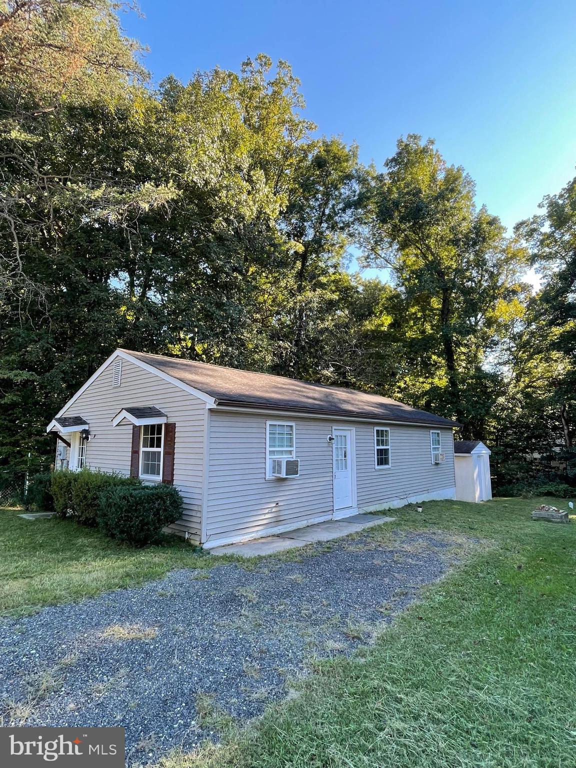 608 Field Road Lusby, MD 20657 - Photo 3 of 19