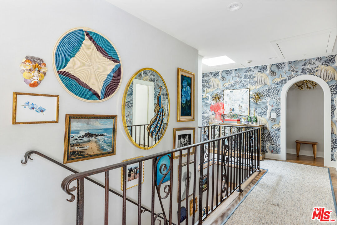 175 West Channel Road Santa Monica, CA 90402 - Photo 12 of 27