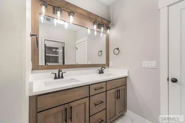 $579,500 | 5368 Cypress Creek Drive, Idaho Falls, ID 83401