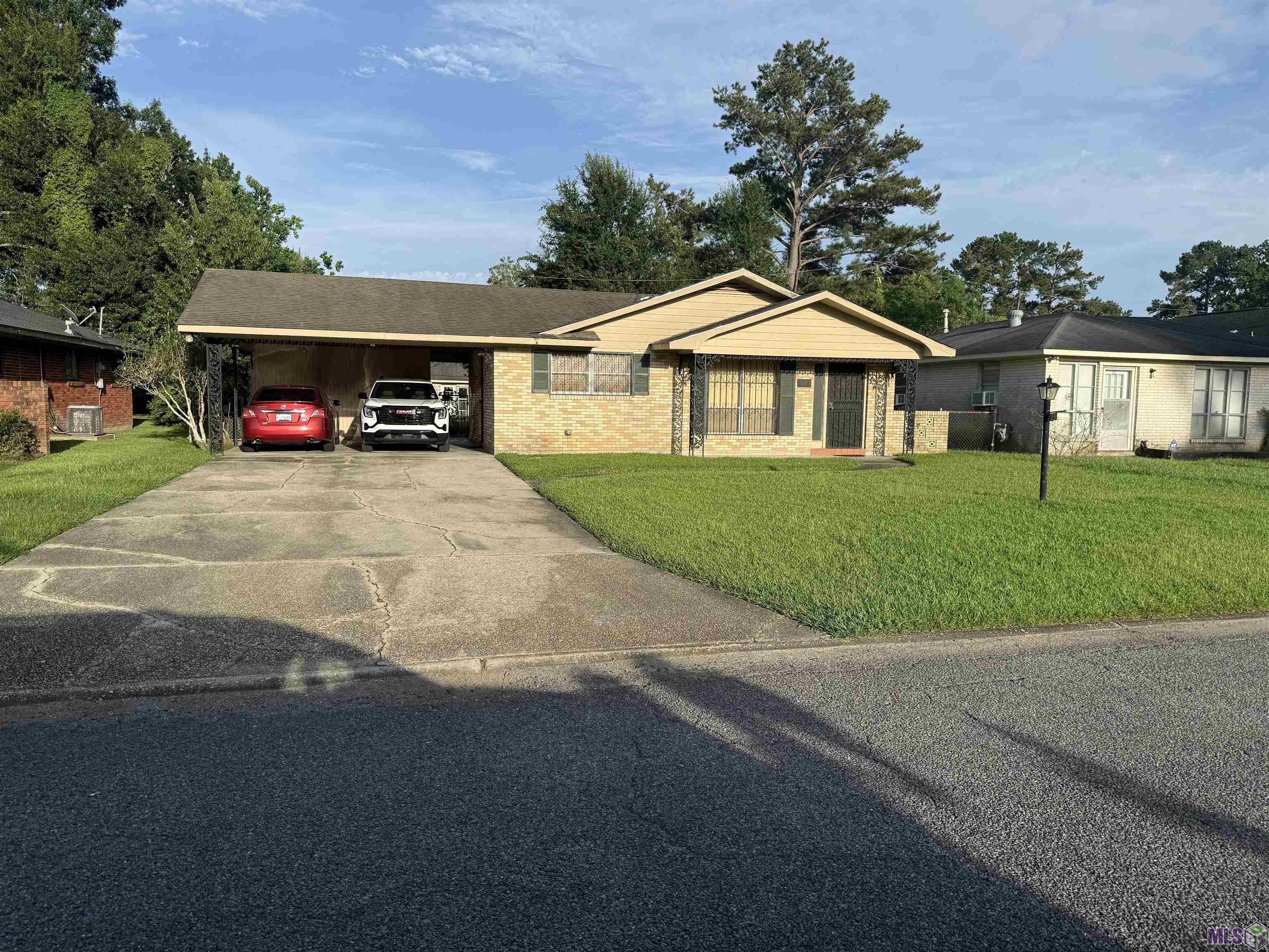 944 Savanna View Drive Baton Rouge, LA 70810 - Photo 2 of 10