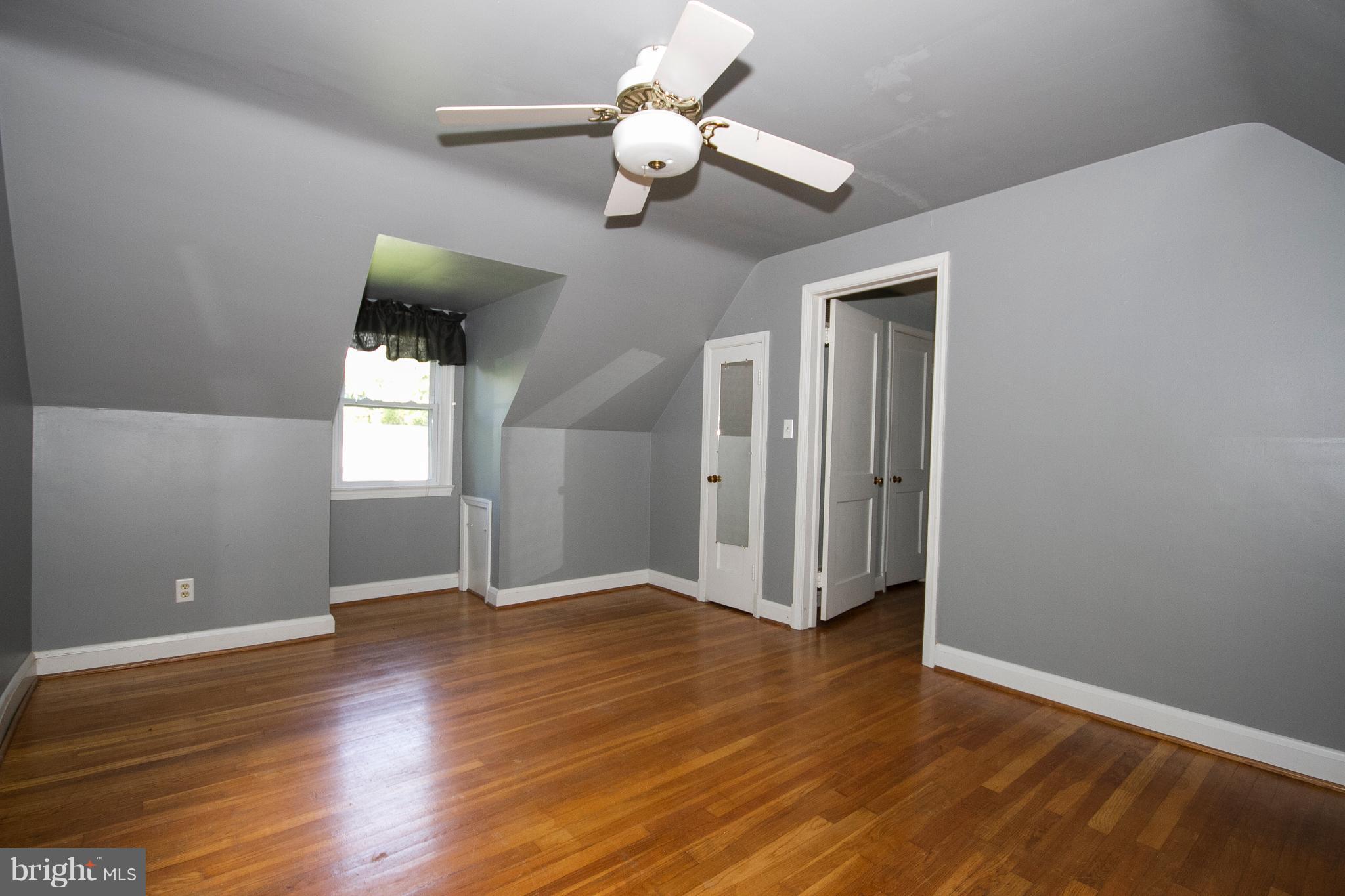 33 Cedar Knoll Road Cockeysville, MD 21030 - Photo 11 of 17 Upstairs BR 2