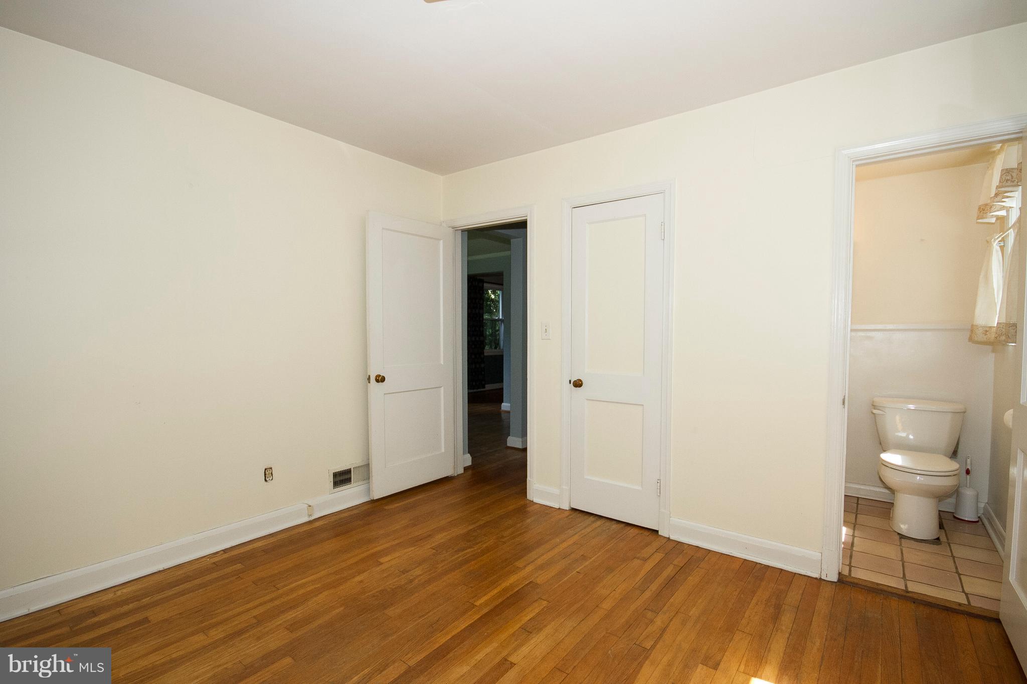 33 Cedar Knoll Road Cockeysville, MD 21030 - Photo 9 of 17 First Floor Bedroom with 1/2 Bath