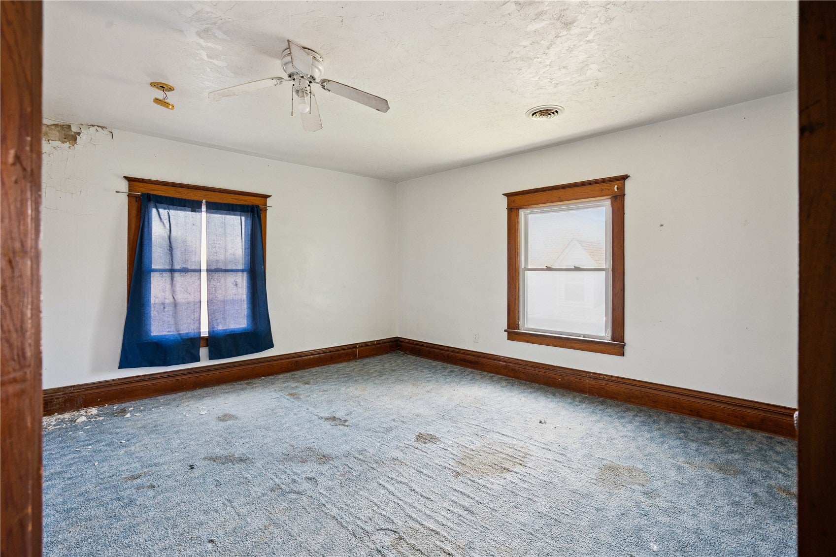 614 Main Street Lowden, IA 52255 - Photo 9 of 22 Gallery Image 9