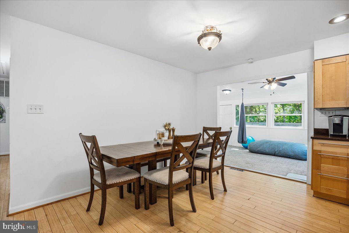 1610 Avery Road Huntingtown, MD 20639 - Photo 18 of 47