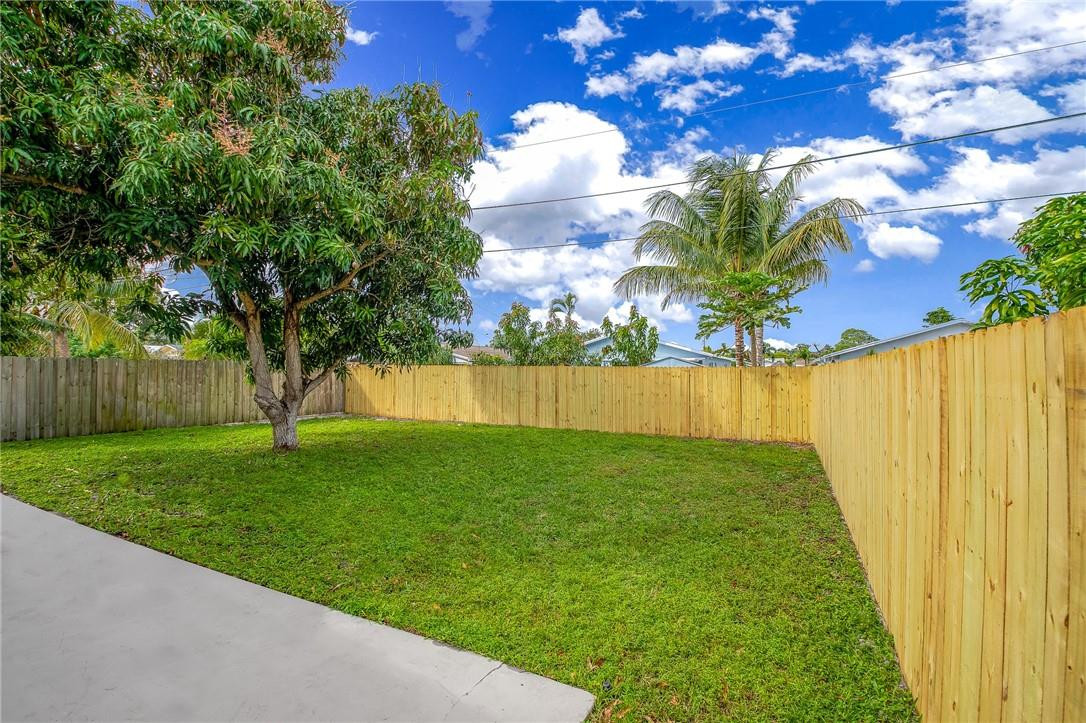 517 Northwest 52nd Street Boca Raton, FL 33487 - Photo 18 of 21 Photo 18