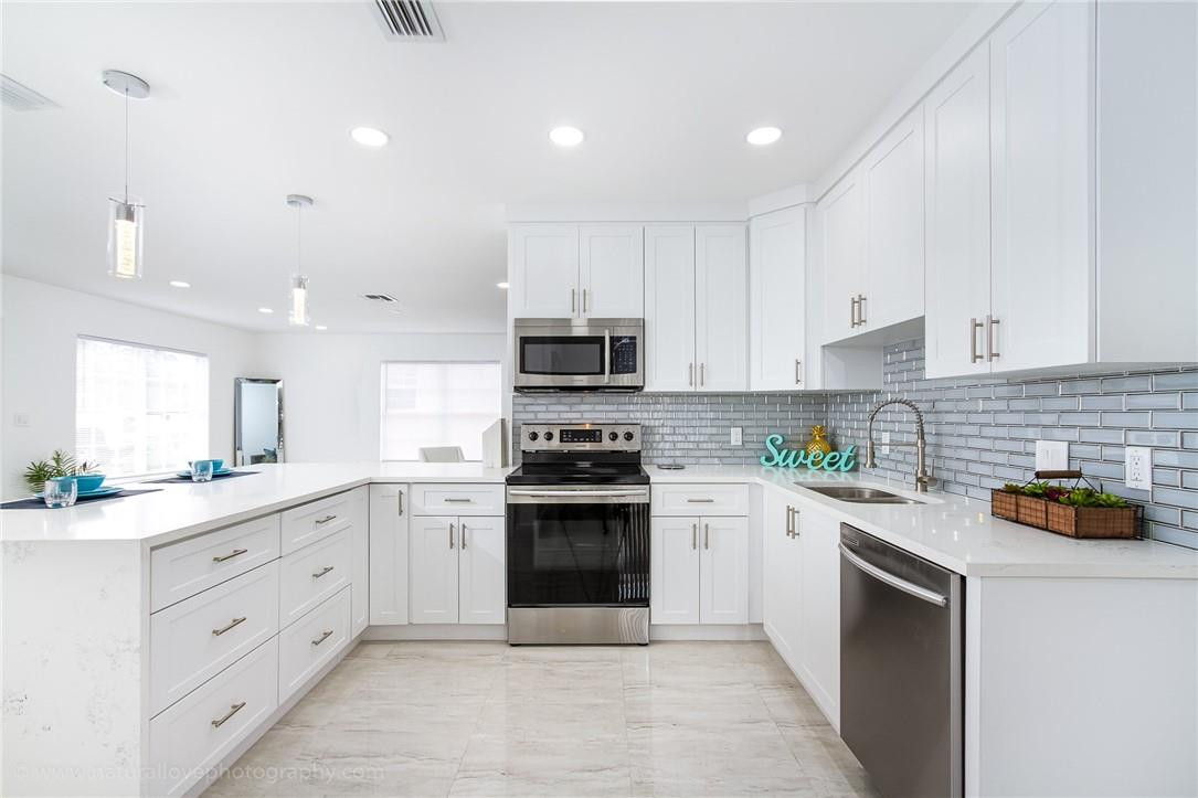 517 Northwest 52nd Street Boca Raton, FL 33487 - Photo 2 of 21 Photo 2