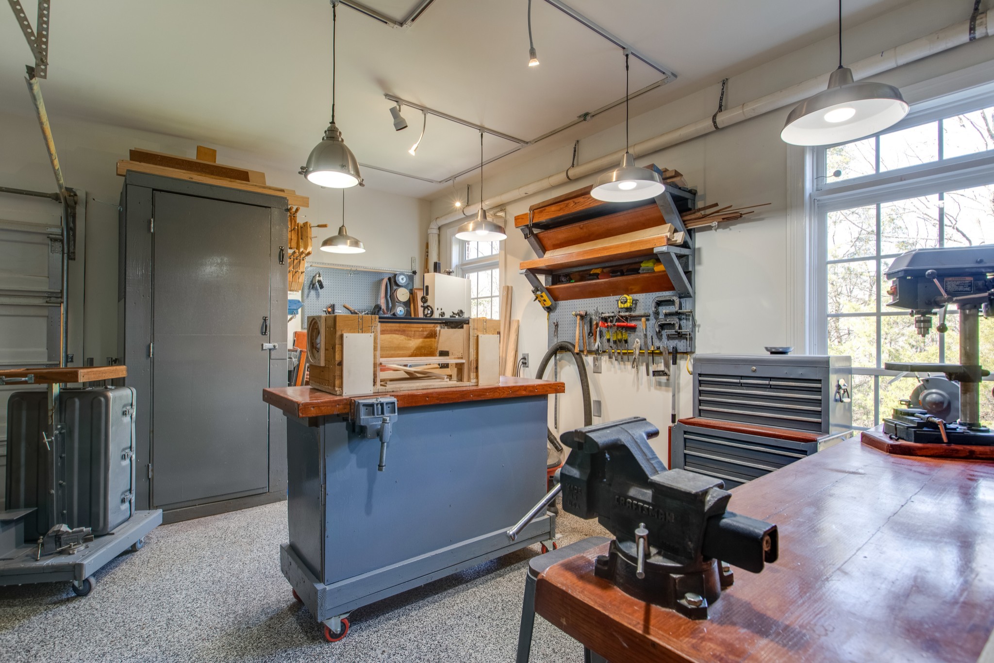 1106 Cedarview Lane Franklin, TN 37067 - Photo 20 of 28 a view of a room with workspace and windows