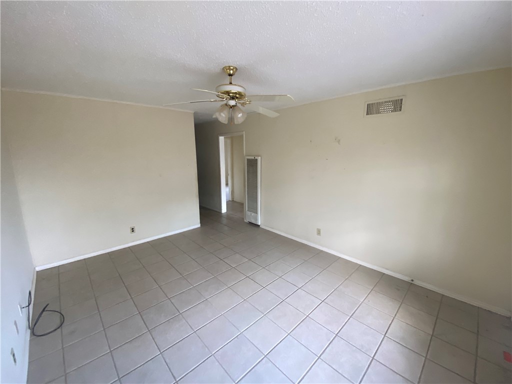 1015 Louis Street Alice, TX 78332 - Photo 7 of 20 a view of an empty room