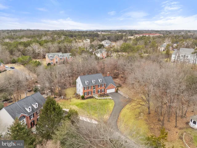 $999,980 | 15067 Brown Post Lane, Centreville, VA 20121