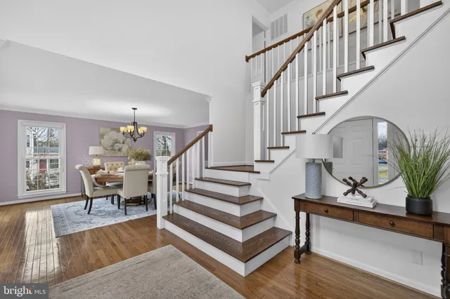 $999,980 | 15067 Brown Post Lane, Centreville, VA 20121