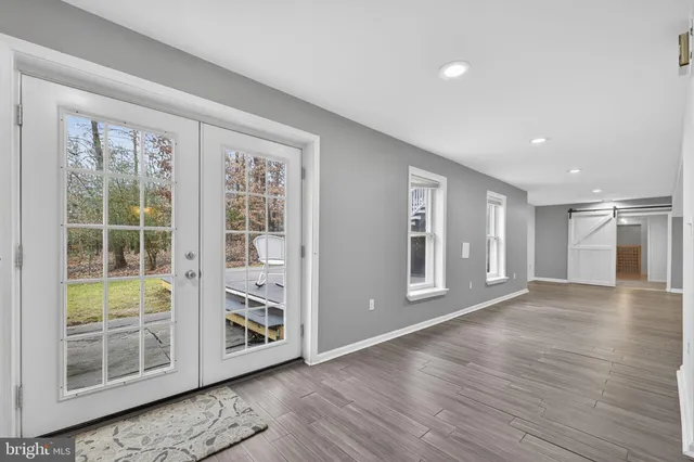 $999,980 | 15067 Brown Post Lane, Centreville, VA 20121