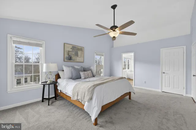 $999,980 | 15067 Brown Post Lane, Centreville, VA 20121