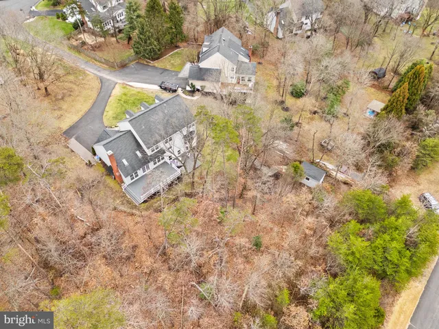 $999,980 | 15067 Brown Post Lane, Centreville, VA 20121