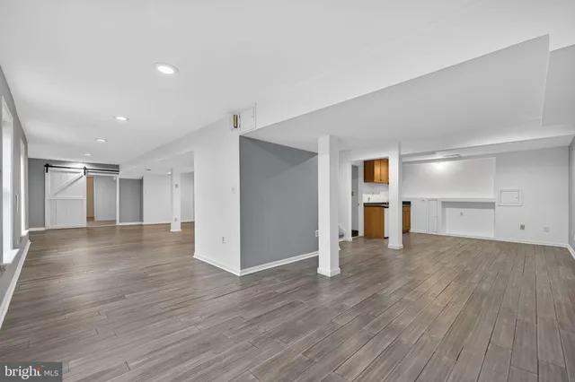 $999,980 | 15067 Brown Post Lane, Centreville, VA 20121