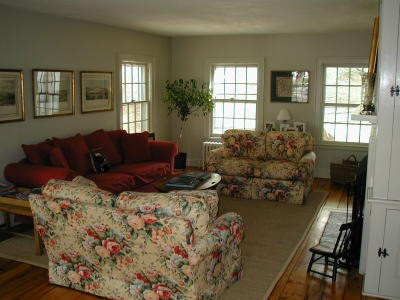 308 Osborne Road Colonie, NY 12211 - Photo 4 of 12 Photo 4